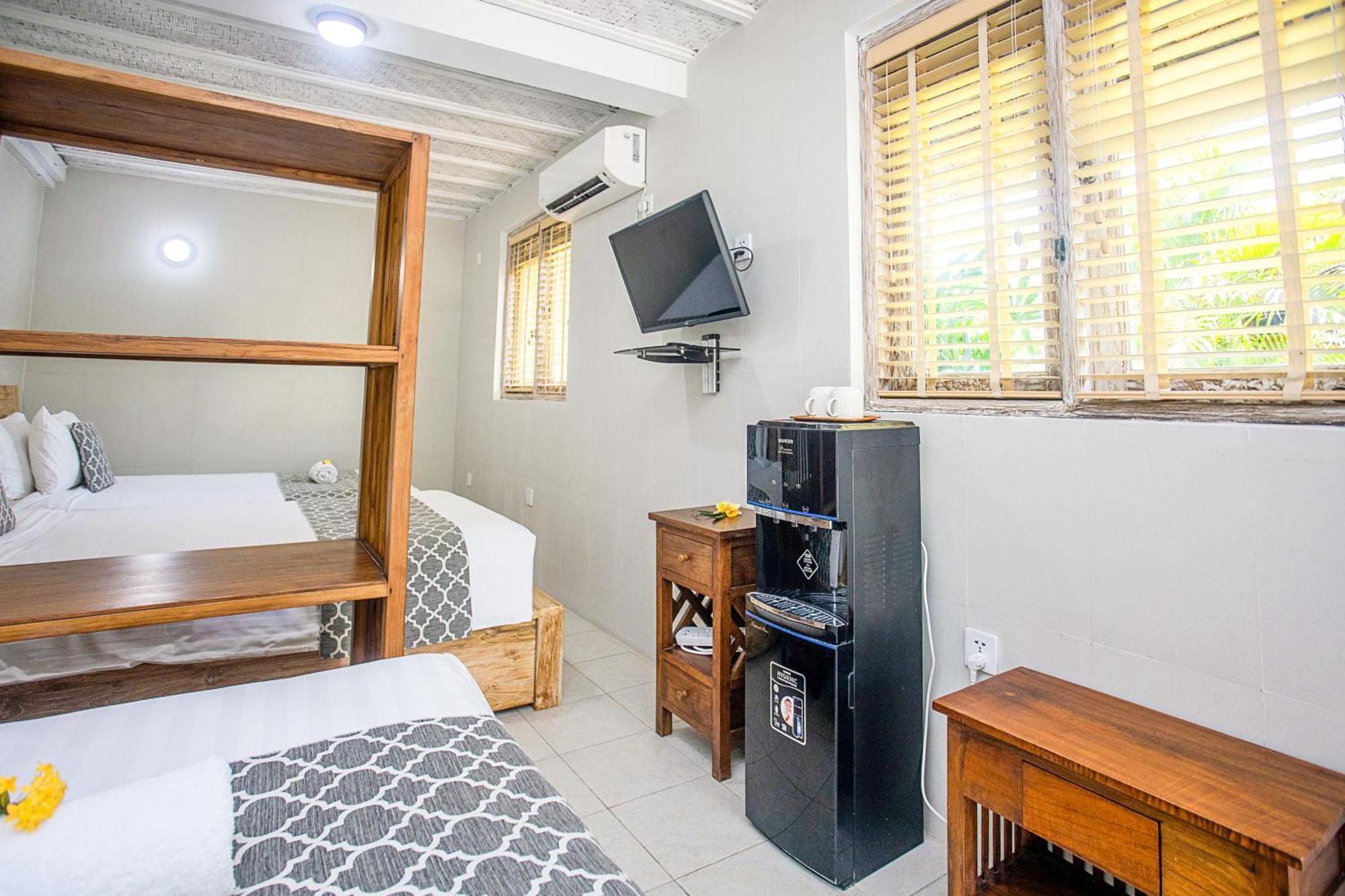 Villa Lanie Lembongan Экстерьер фото